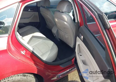 2016 Hyundai Sonata Sport z USA, uszkodzony, nr VIN 5NPE34AF9GH429142